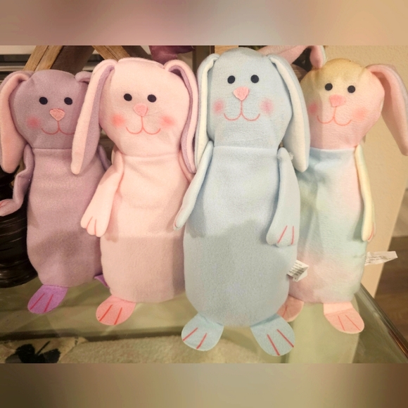 Set of Four Plush Bunnies 🐰 - Picture 2 of 2